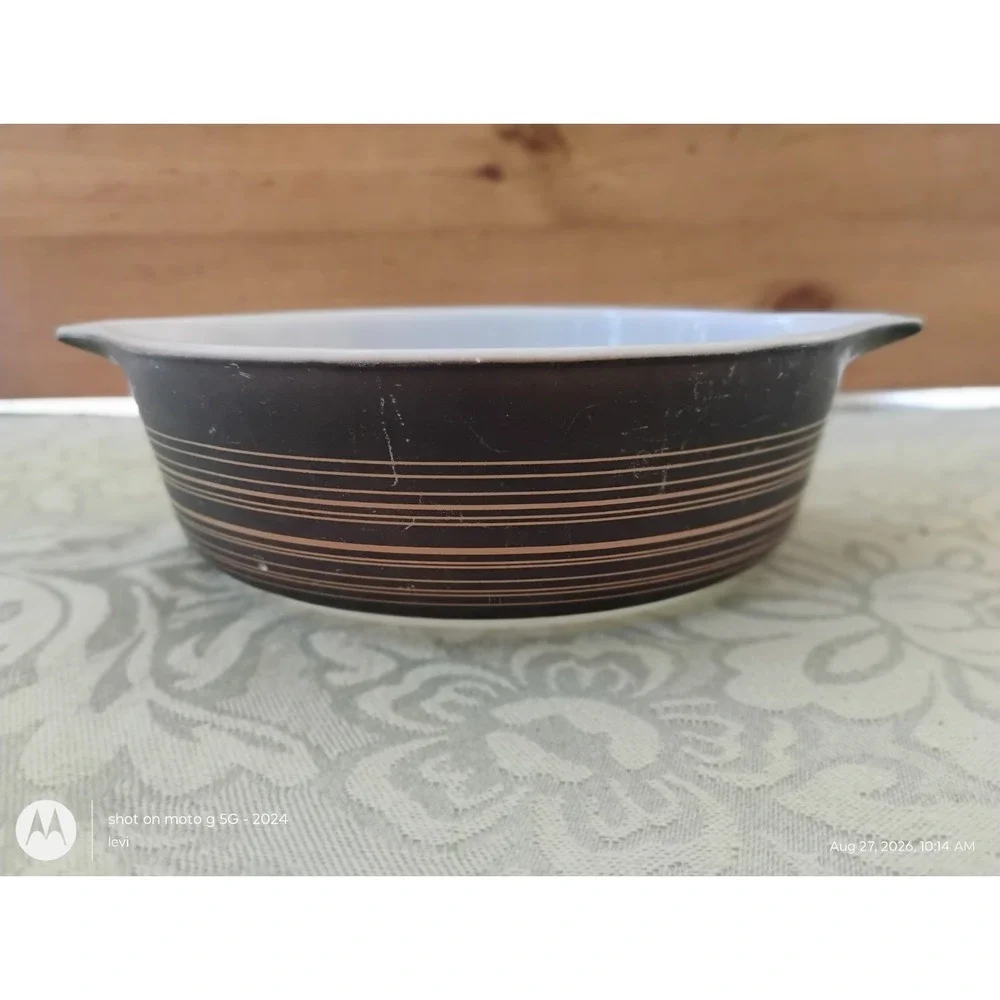 Vintage PYREX Terra Black & Brown Gold 1 Pt. Casserole Dish 471